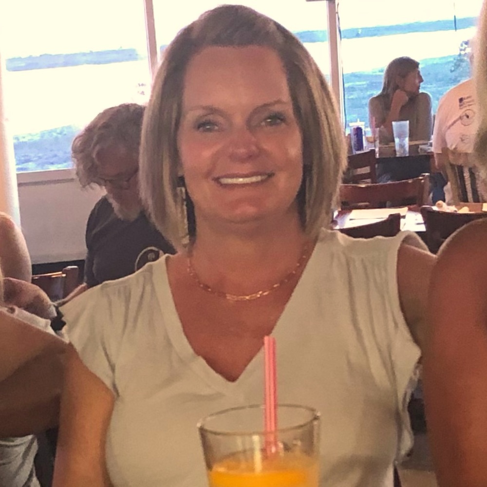 Meet your Posher, Wendie